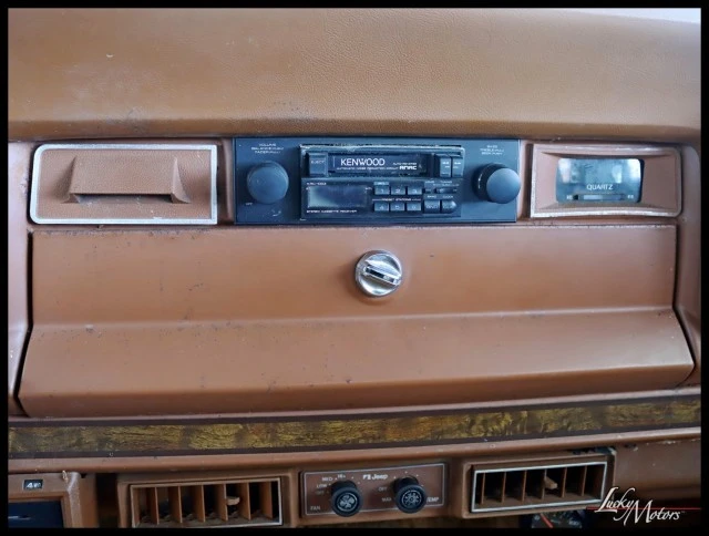 1984 Jeep SJ Wagoneer - Image 16 of 31