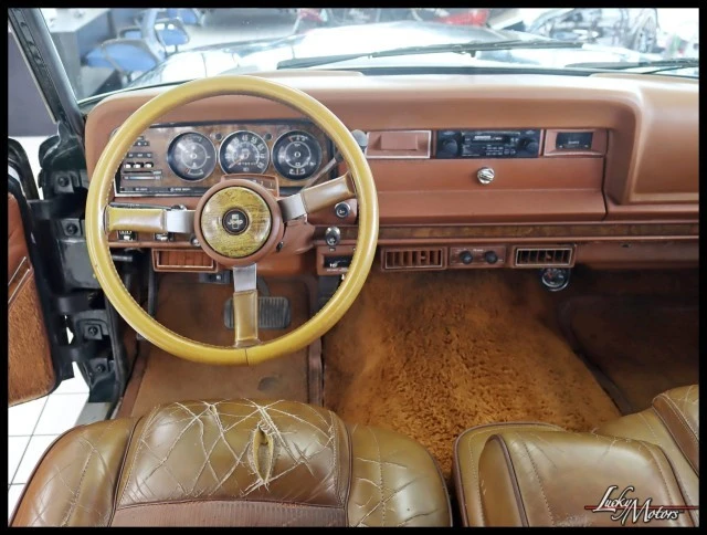 1984 Jeep SJ Wagoneer - Image 13 of 31