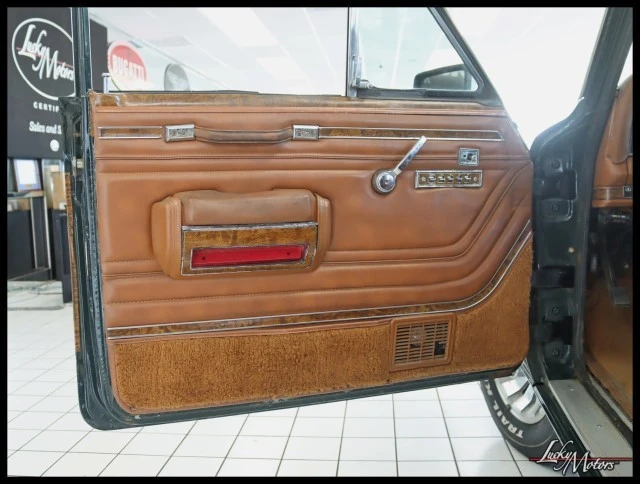 1984 Jeep SJ Wagoneer - Image 26 of 31