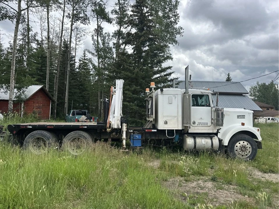 1984 Kenworth W900 - Image 9 of 10