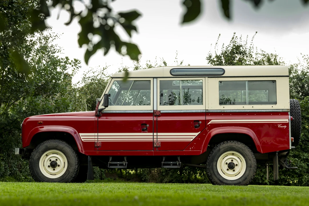 1984 Land Rover Defender 110 - Image 5 of 31