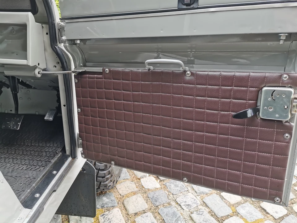 1984 Land Rover Defender 90 - Image 27 of 31