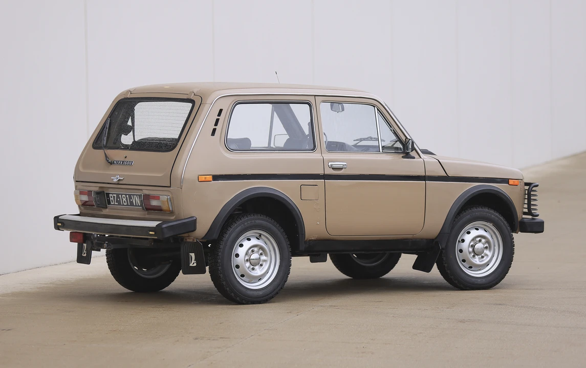 1984 Lada - Image 4 of 12