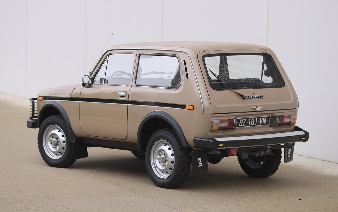 1984 Lada - Image 3 of 12