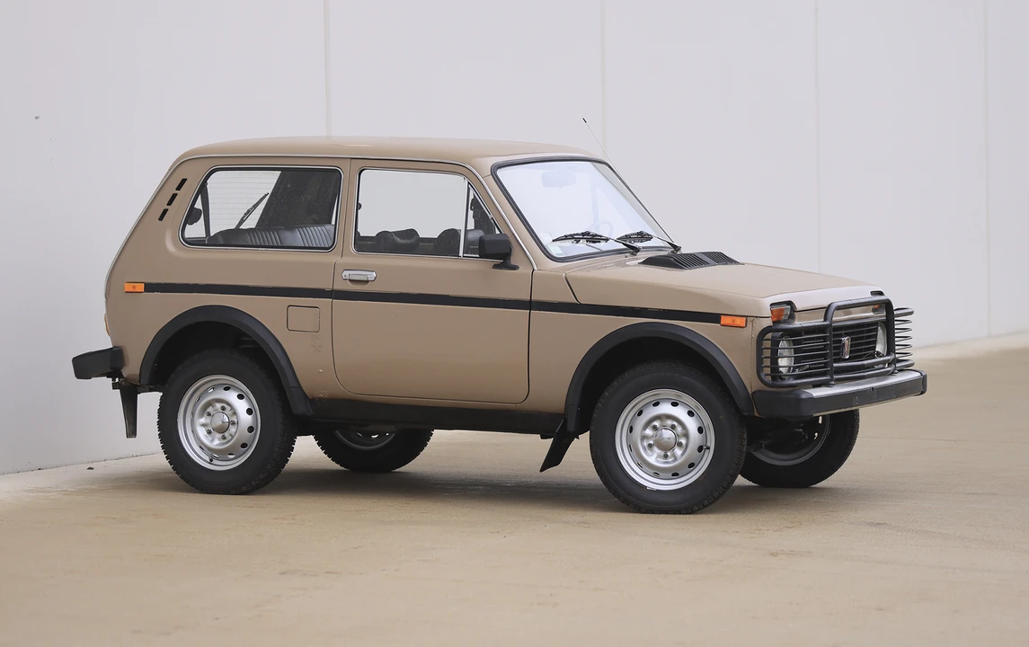 1984 Lada - Image 6 of 12