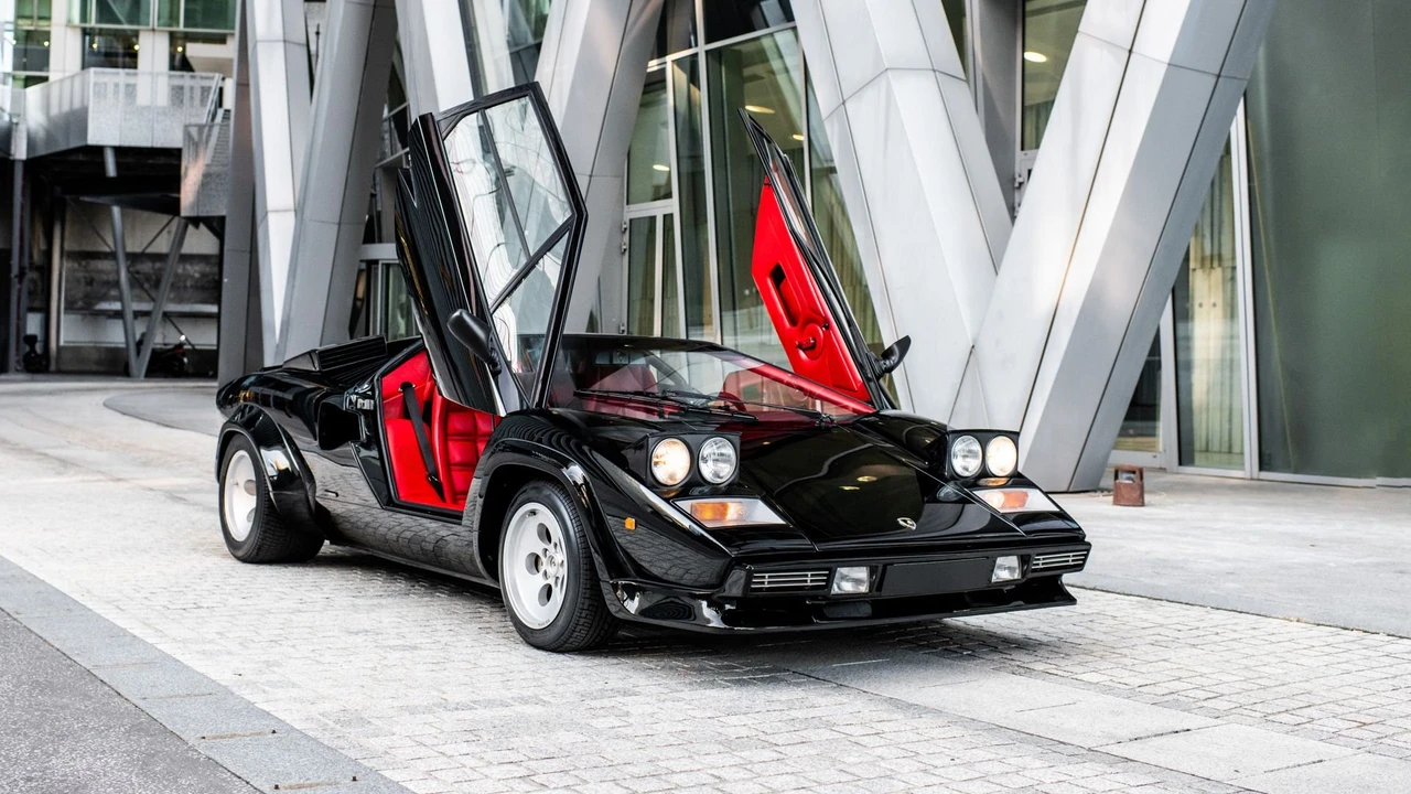 1984 Lamborghini Countach LP500 S - Image 12 of 31