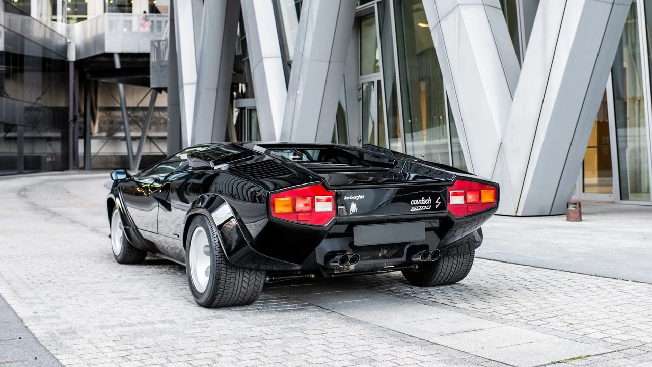 1984 Lamborghini Countach LP500 S - Image 17 of 31