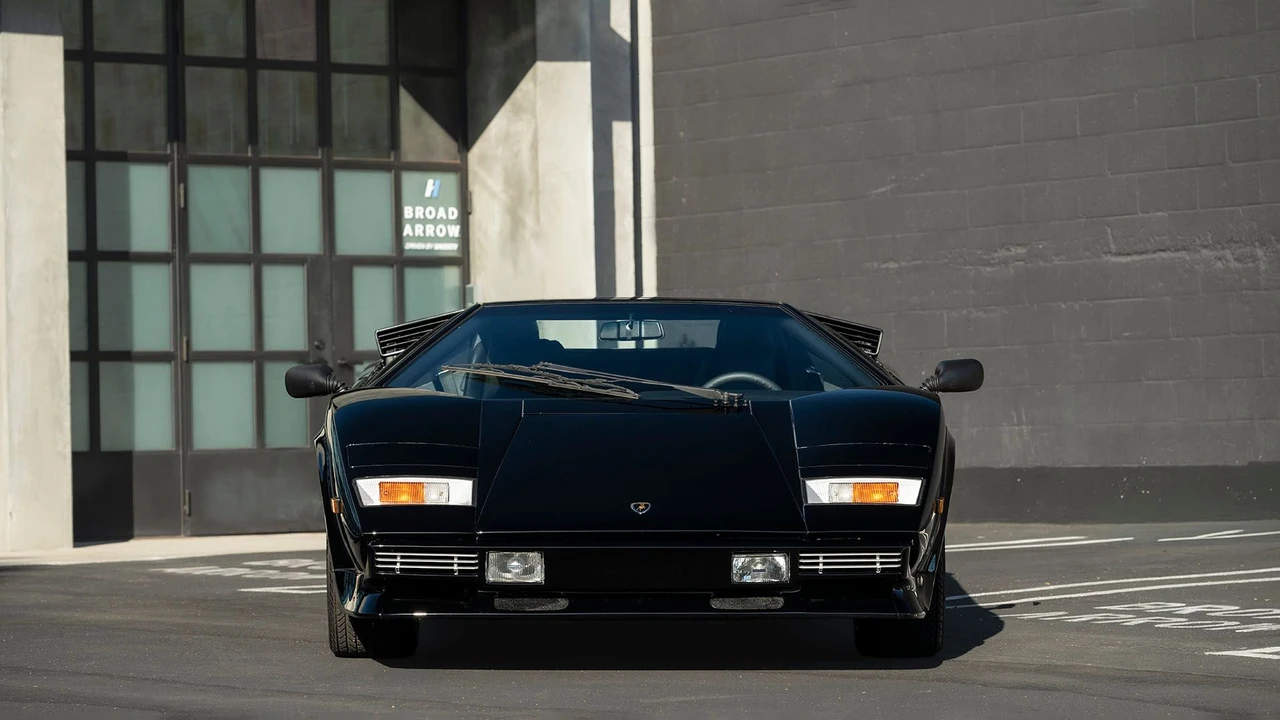 1984 Lamborghini Countach LP500 S - Image 2 of 31