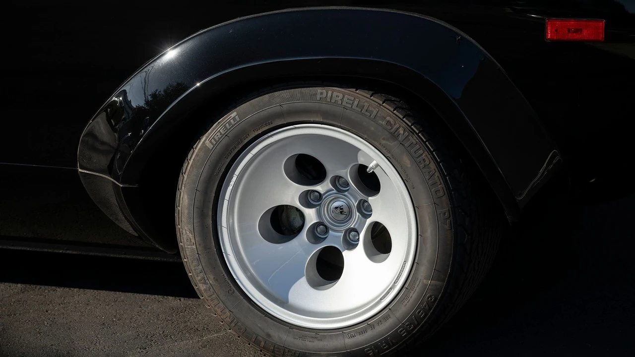 1984 Lamborghini Countach LP500 S - Image 30 of 31