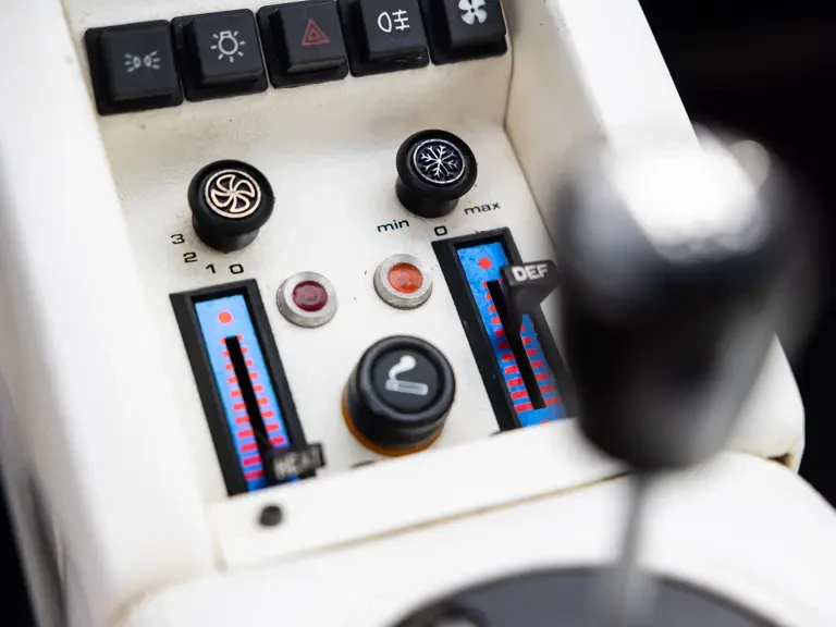 1984 Lamborghini Countach LP500 S - Image 18 of 31