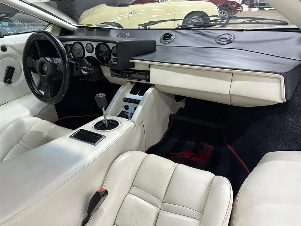 1984 Lamborghini Countach LP500 S - Image 20 of 31