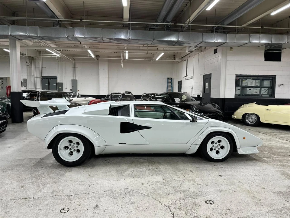 1984 Lamborghini Countach LP500 S - Image 8 of 31
