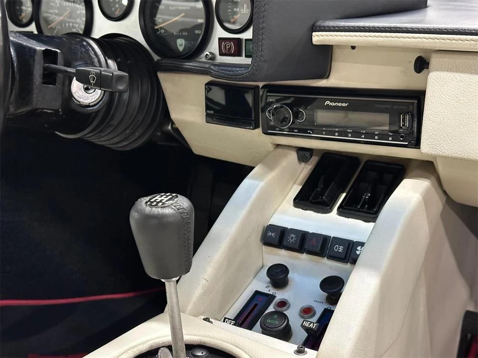 1984 Lamborghini Countach LP500 S - Image 22 of 31