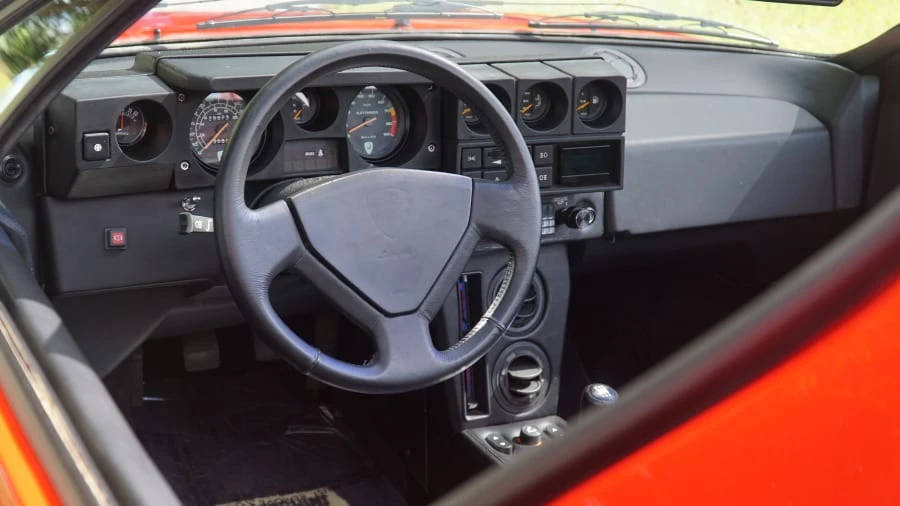 1984 Lamborghini Jalpa - Image 28 of 31