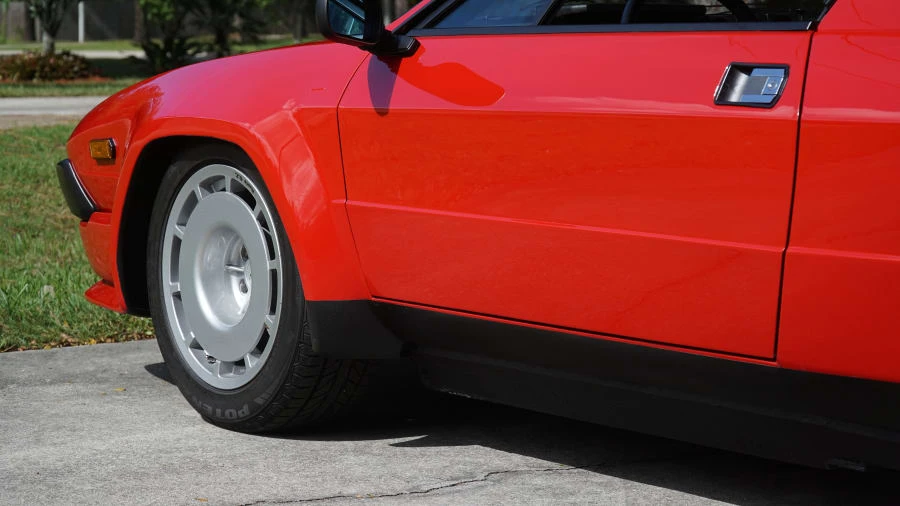 1984 Lamborghini Jalpa - Image 12 of 31