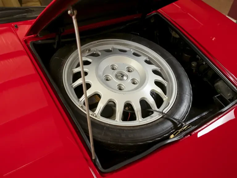 1984 Lamborghini Jalpa - Image 20 of 31
