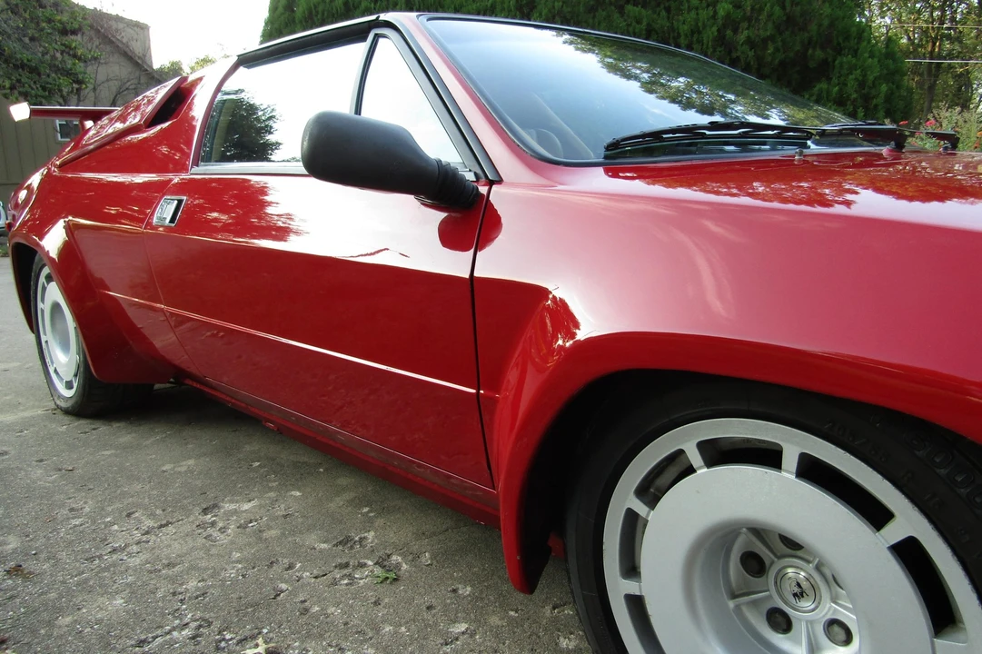1984 Lamborghini Jalpa - Image 13 of 31