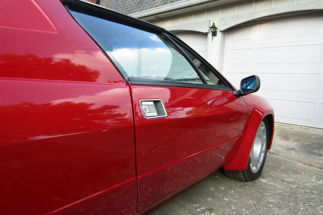 1984 Lamborghini Jalpa - Image 14 of 31