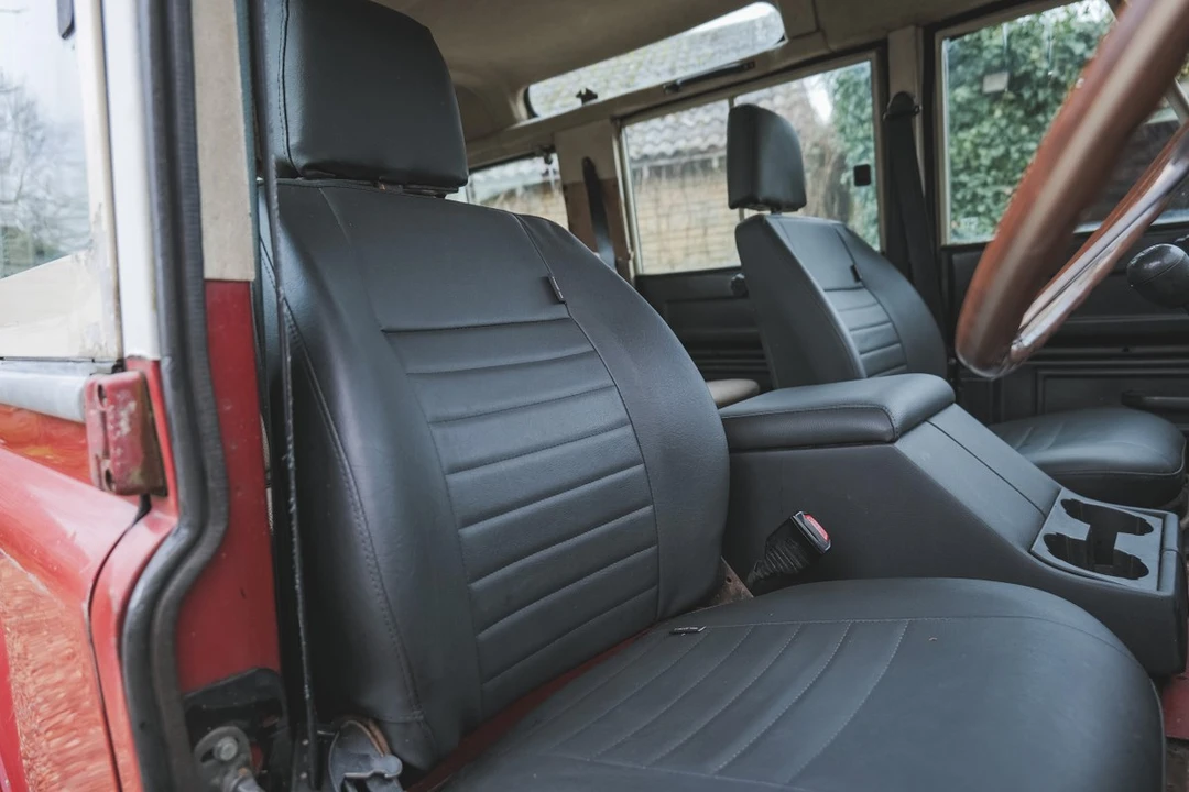 1984 Land Rover Defender 110 - Image 16 of 30