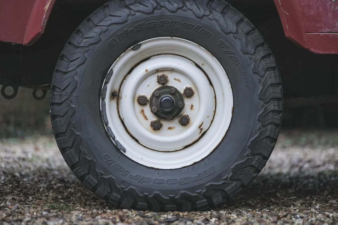 1984 Land Rover Defender 110 - Image 11 of 30