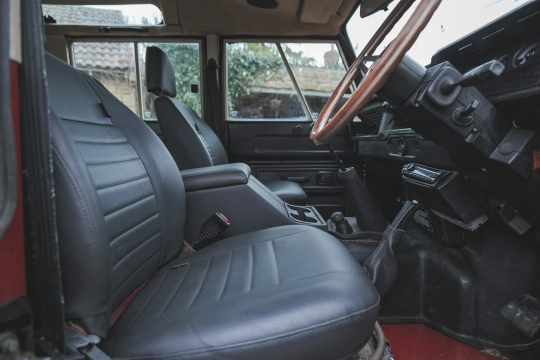 1984 Land Rover Defender 110 - Image 15 of 30