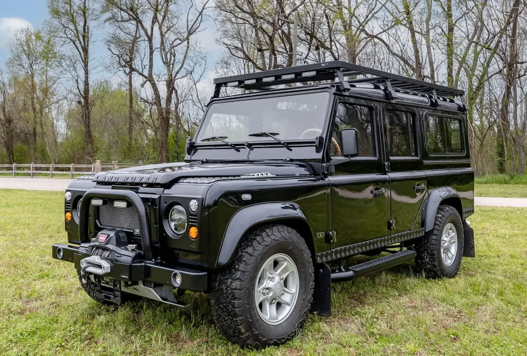 1984 Land Rover Defender 110 - Image 2 of 6