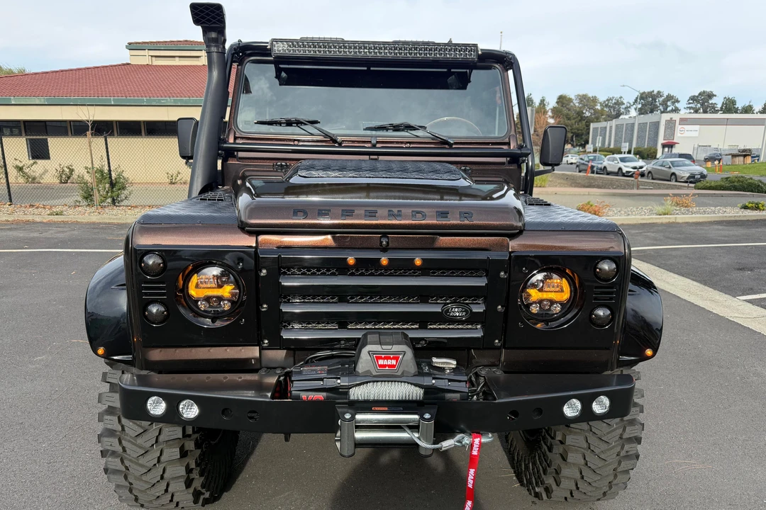 1984 Land Rover Defender 110 - Image 2 of 31
