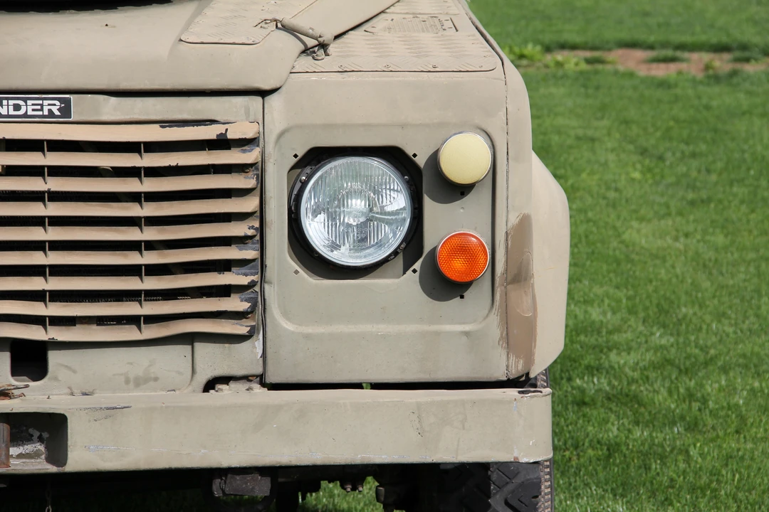 1984 Land Rover Defender 110 - Image 14 of 31