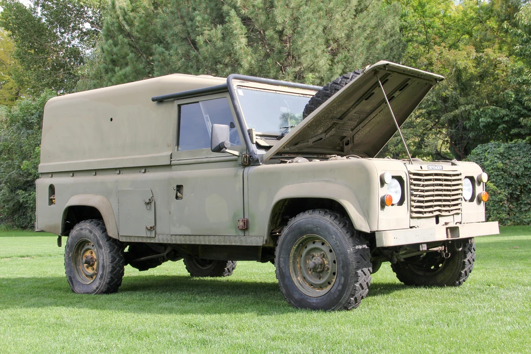 1984 Land Rover Defender 110 - Image 10 of 31