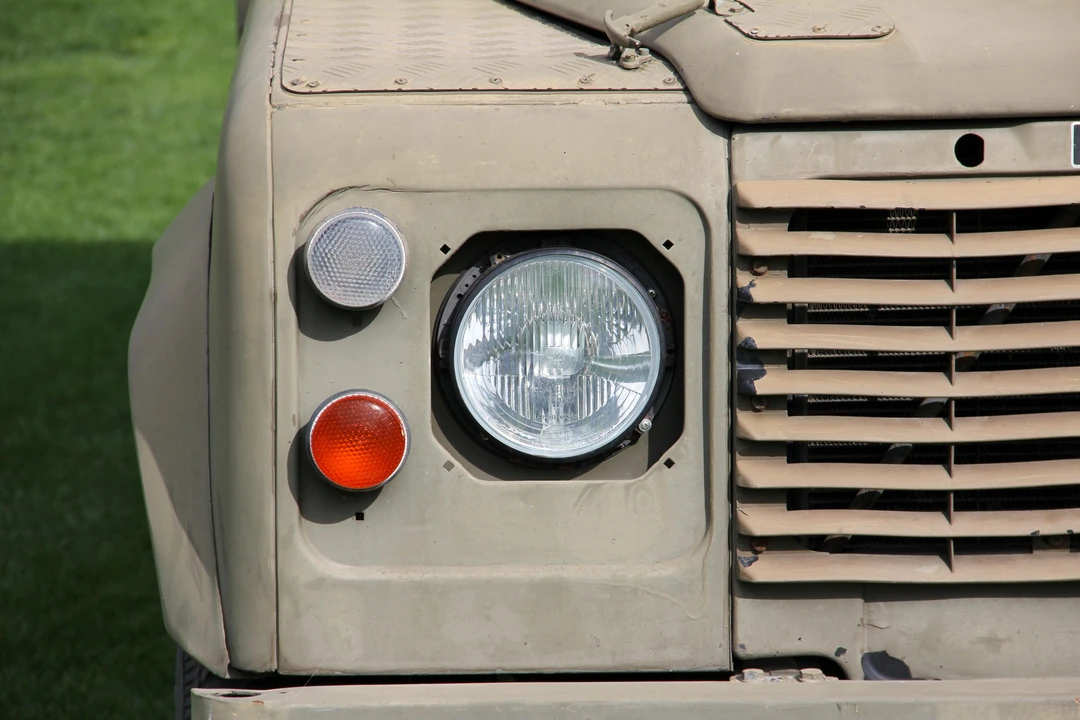 1984 Land Rover Defender 110 - Image 19 of 31