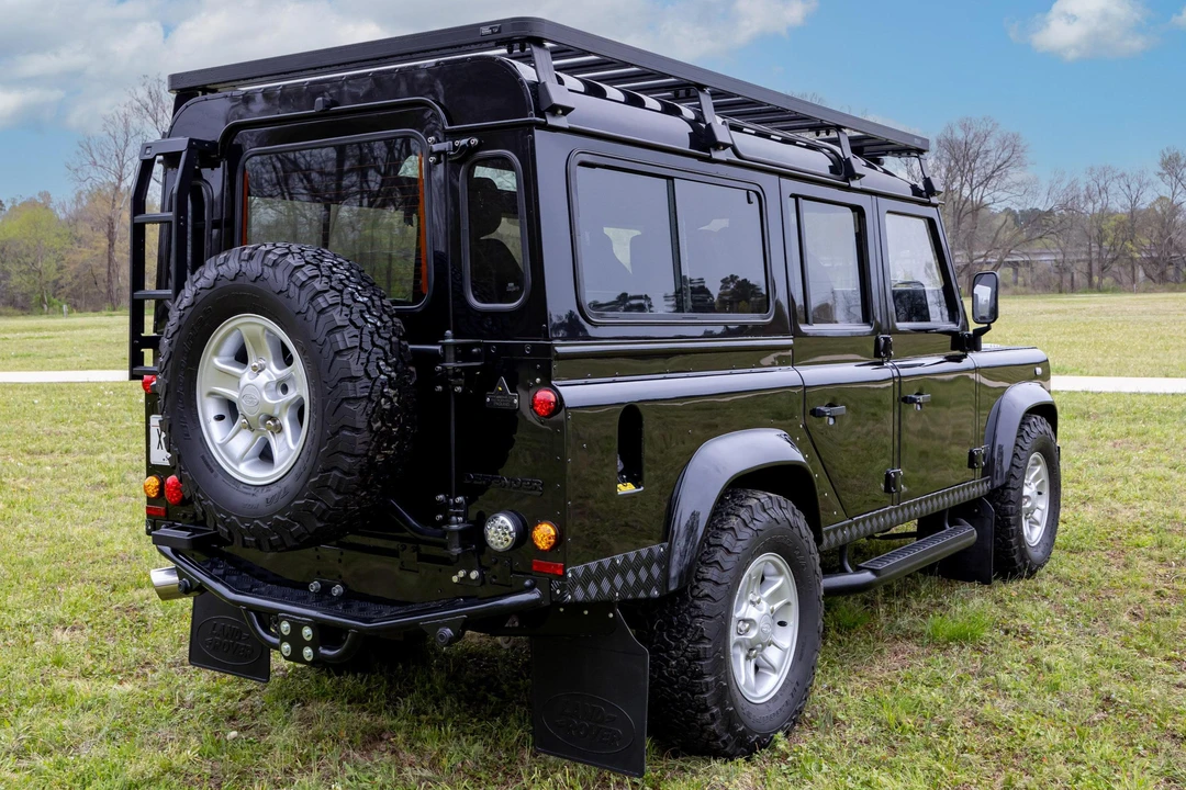 1984 Land Rover Defender 110 - Image 4 of 31