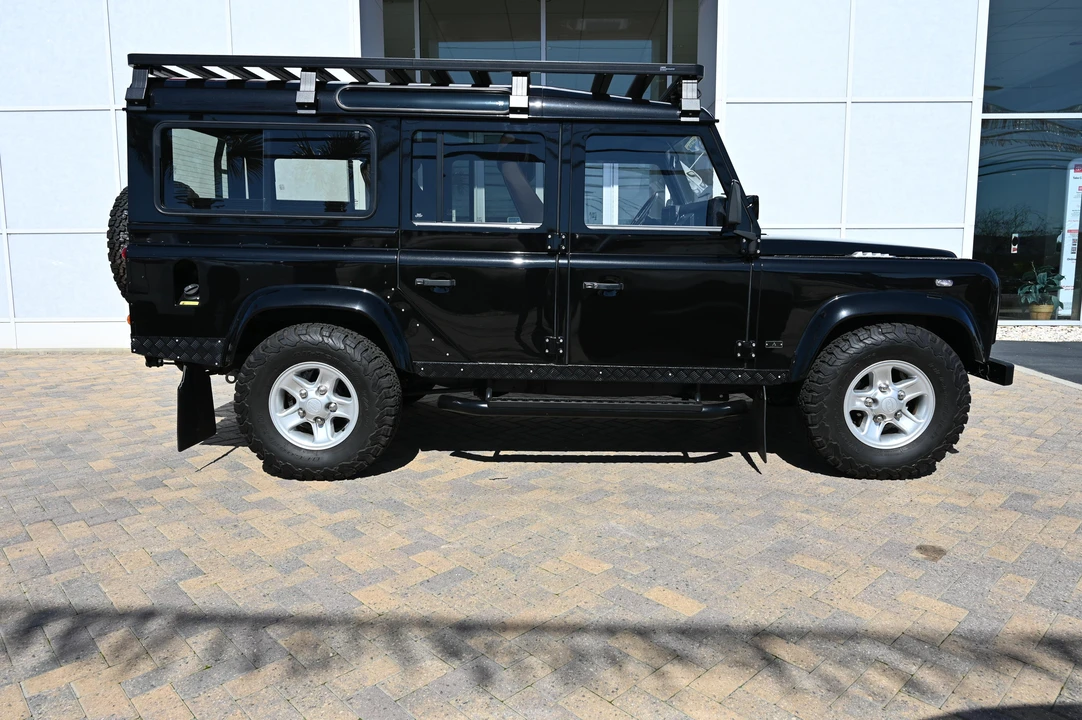 1984 Land Rover Defender 110 - Image 13 of 31