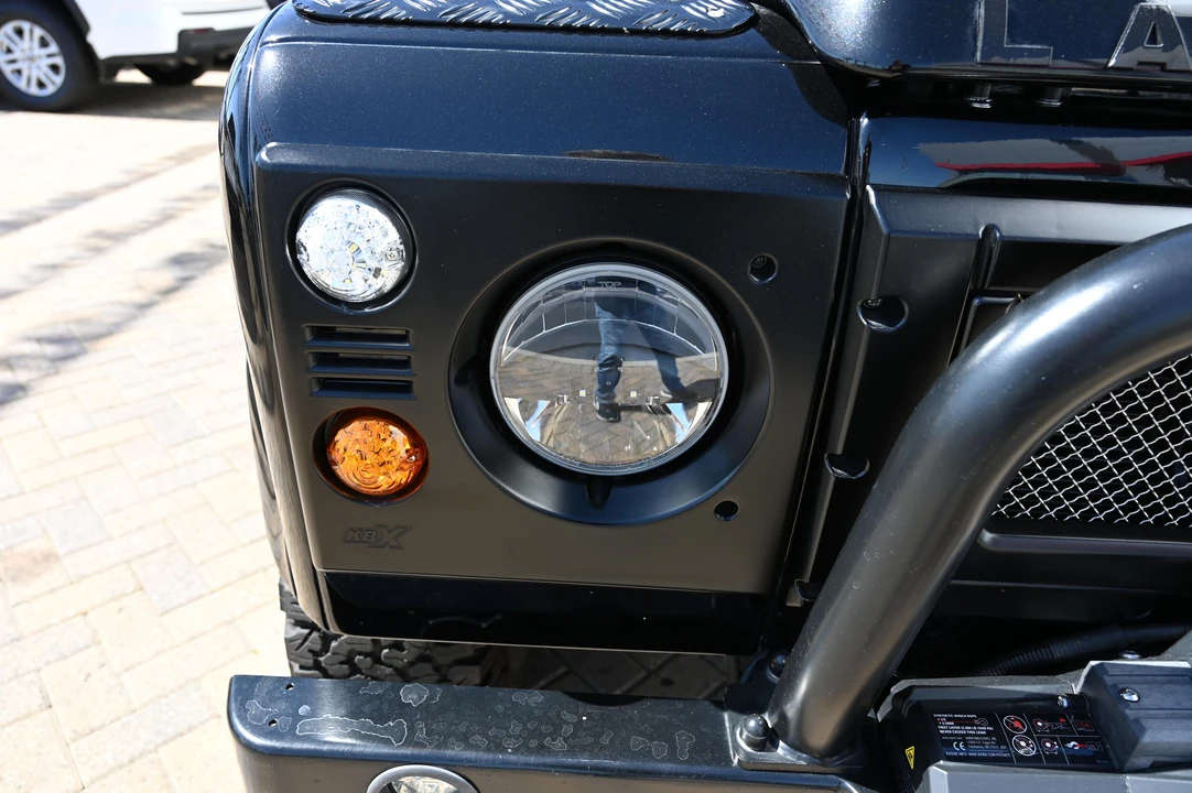 1984 Land Rover Defender 110 - Image 17 of 31