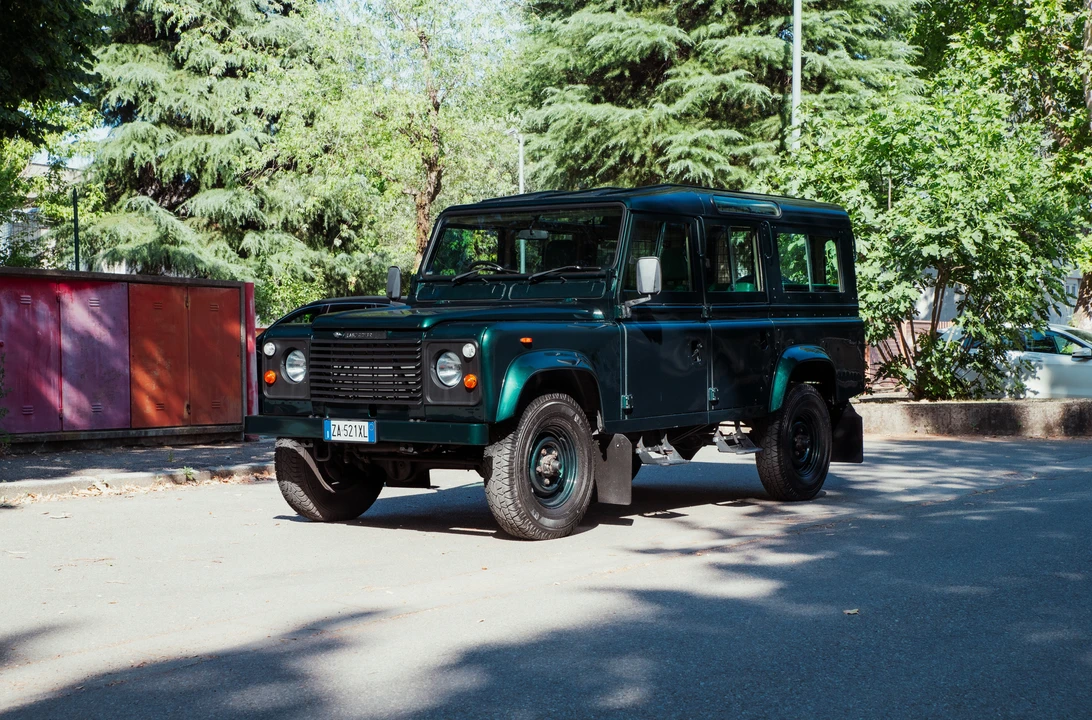1984 Land Rover Defender 110 - Image 3 of 31
