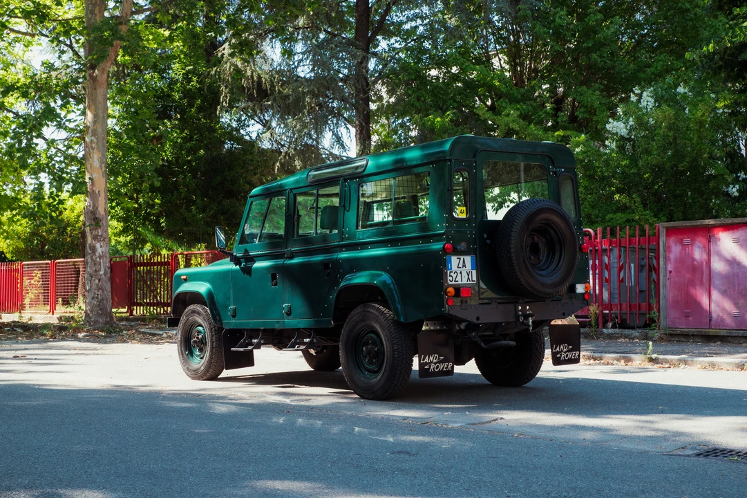 1984 Land Rover Defender 110 - Image 5 of 31