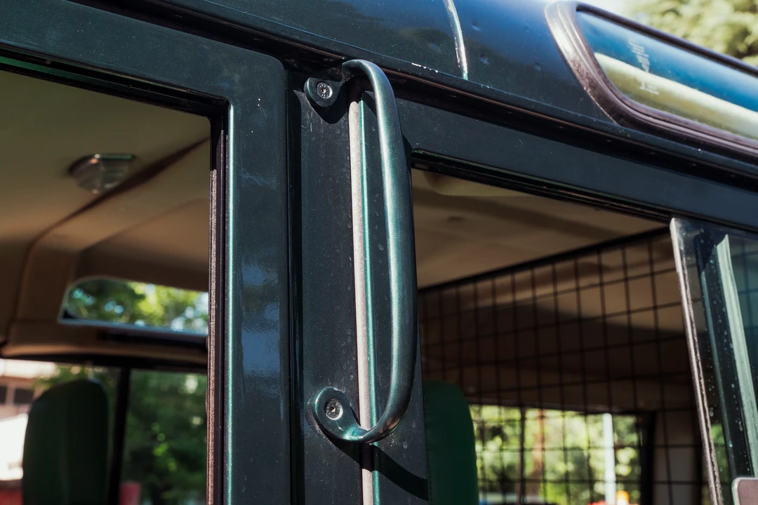 1984 Land Rover Defender 110 - Image 11 of 31