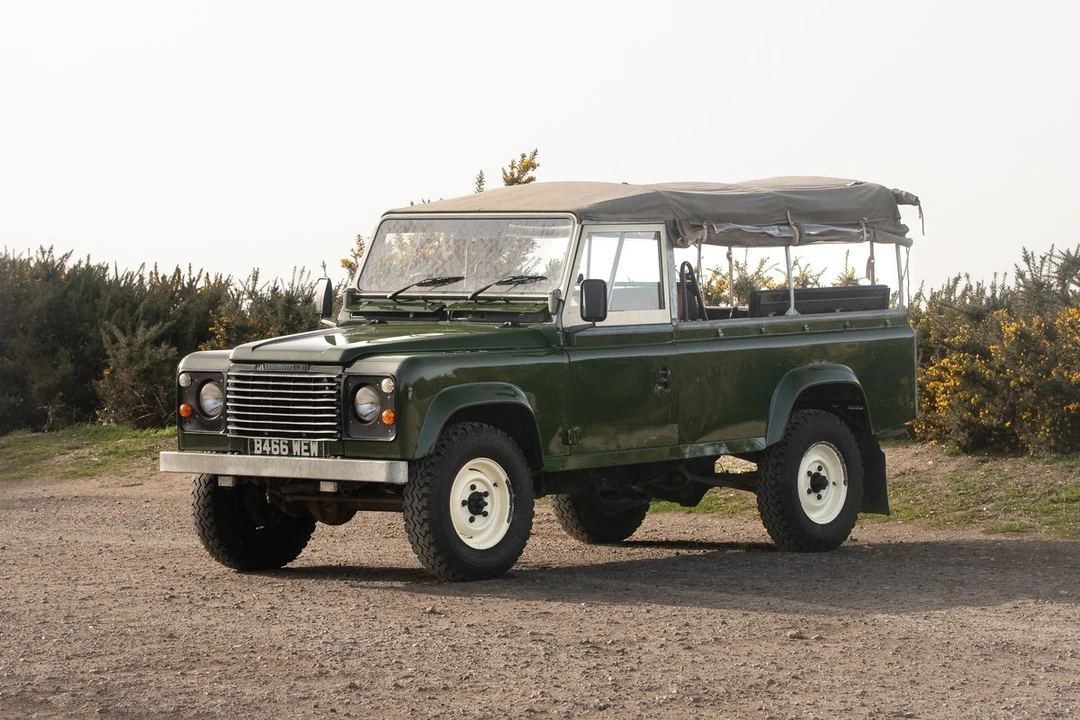 1984 Land Rover Defender 110 - Image 2 of 30