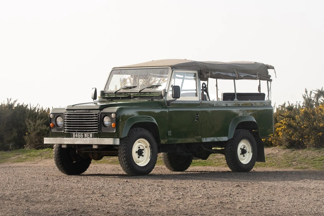 1984 Land Rover Defender 110 - Image 3 of 30