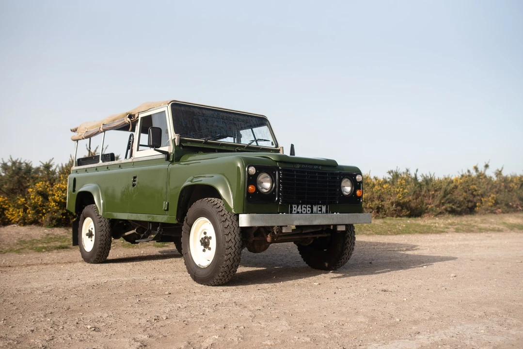 1984 Land Rover Defender 110 - Image 4 of 30