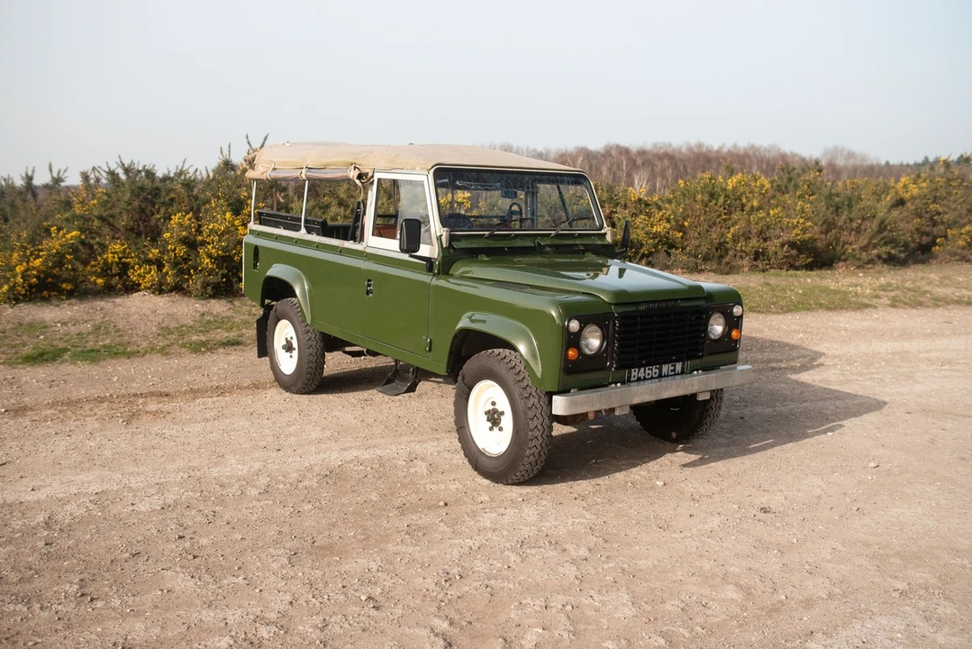 1984 Land Rover Defender 110 - Image 5 of 30