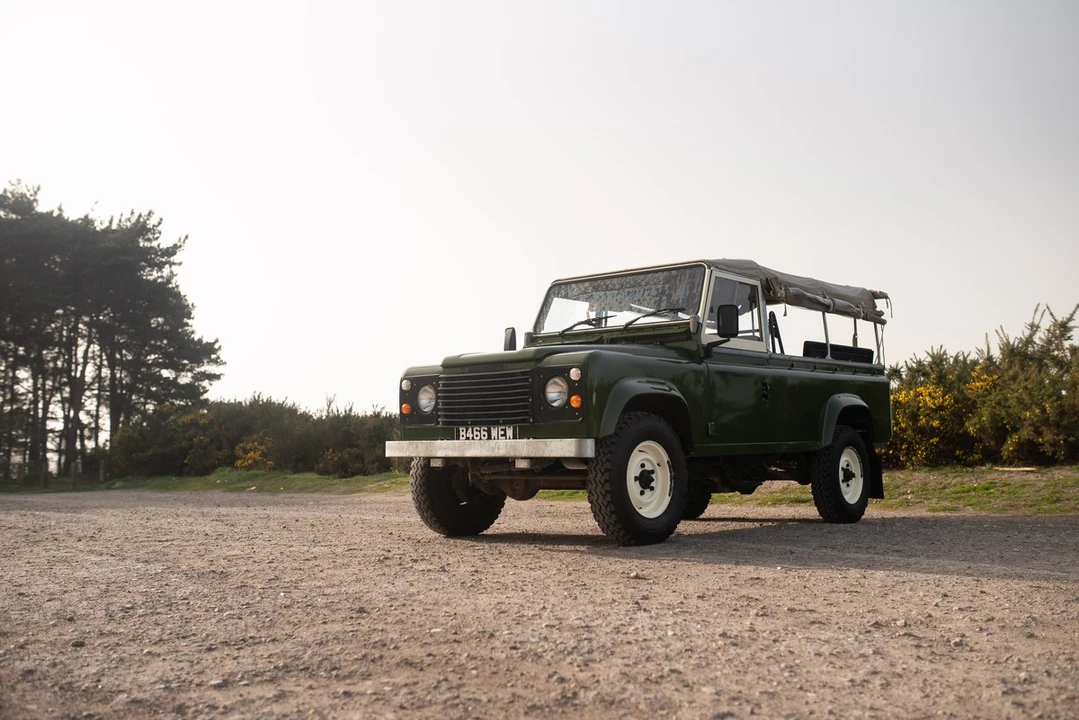 1984 Land Rover Defender 110 - Image 6 of 30