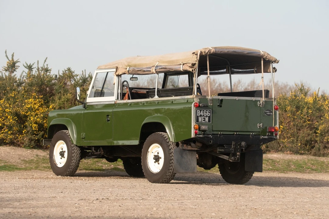 1984 Land Rover Defender 110 - Image 16 of 30