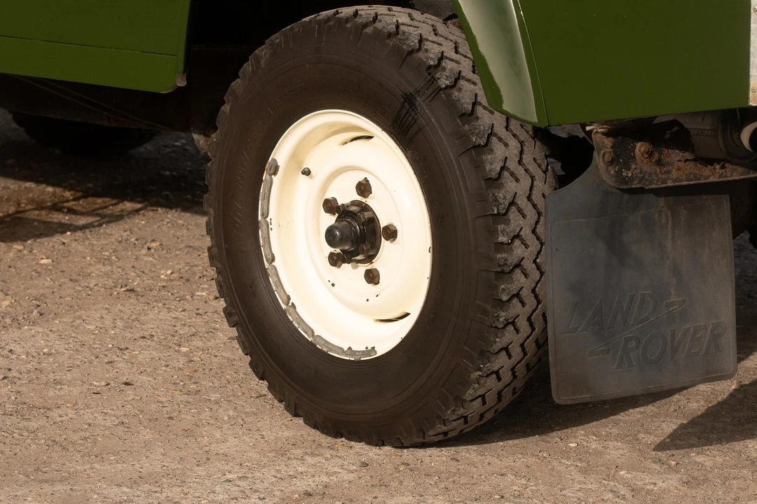 1984 Land Rover Defender 110 - Image 29 of 30