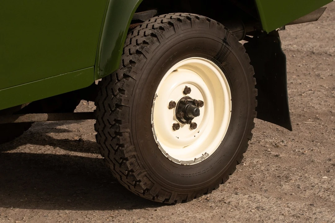 1984 Land Rover Defender 110 - Image 28 of 30