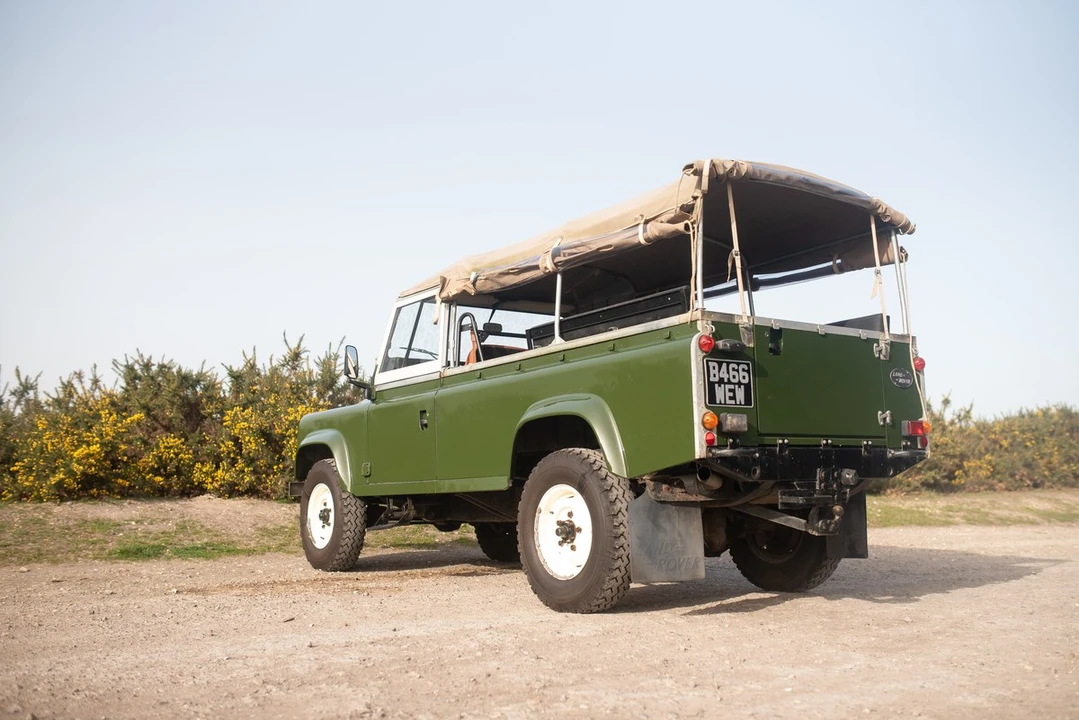 1984 Land Rover Defender 110 - Image 17 of 30