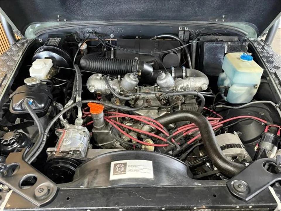 1984 Land Rover Defender 110 - Image 10 of 29