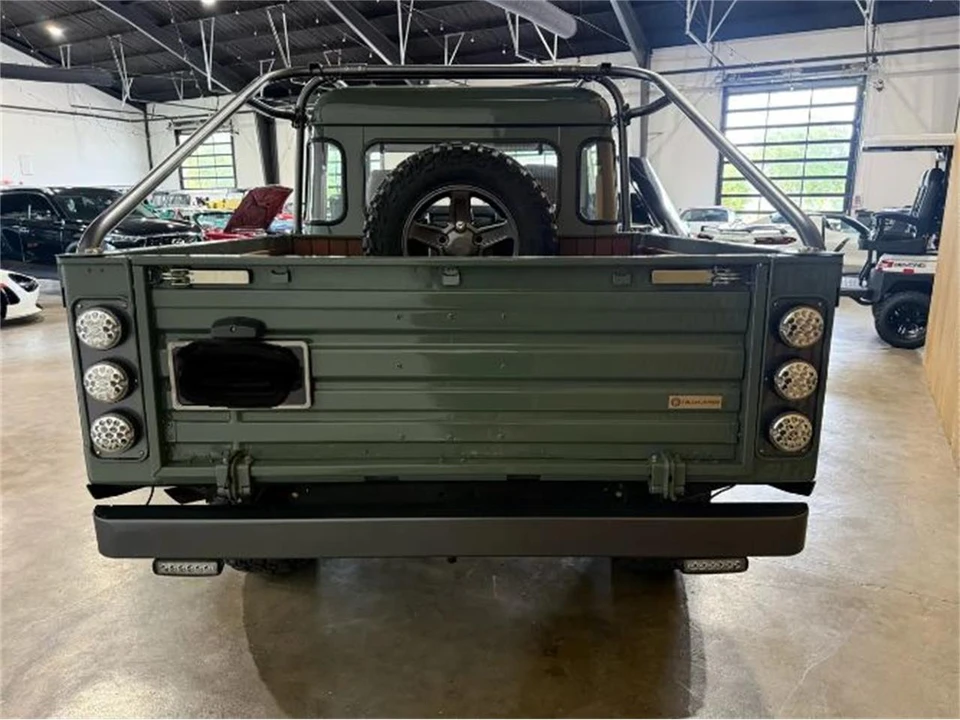 1984 Land Rover Defender 110 - Image 25 of 29