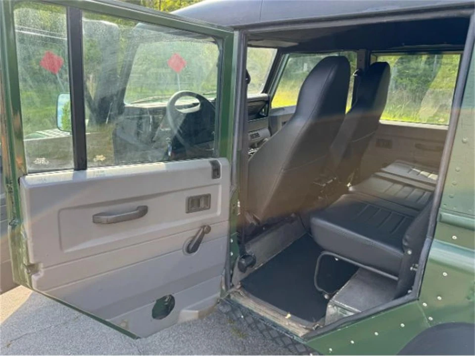 1984 Land Rover Defender 110 - Image 16 of 30