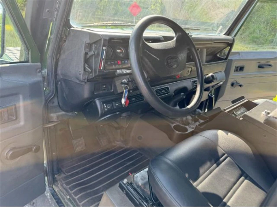 1984 Land Rover Defender 110 - Image 13 of 30