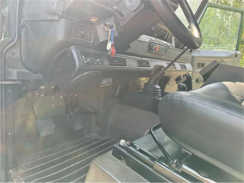 1984 Land Rover Defender 110 - Image 15 of 30